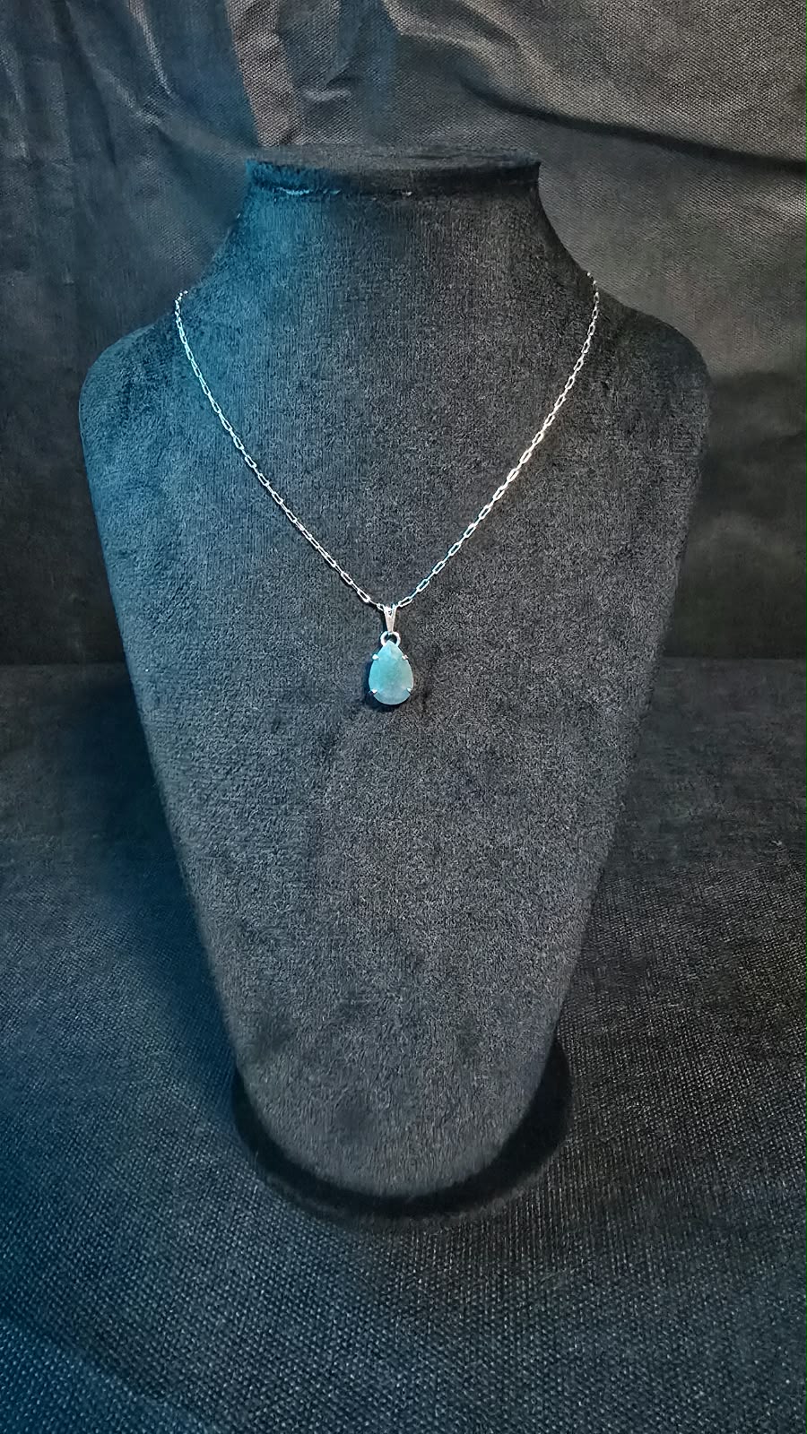 Luxury Genuine Emerald Teardrop Pendant Necklace in 925 Sterling Silver